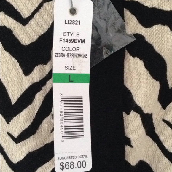 Sweater - Picture 3 of 3